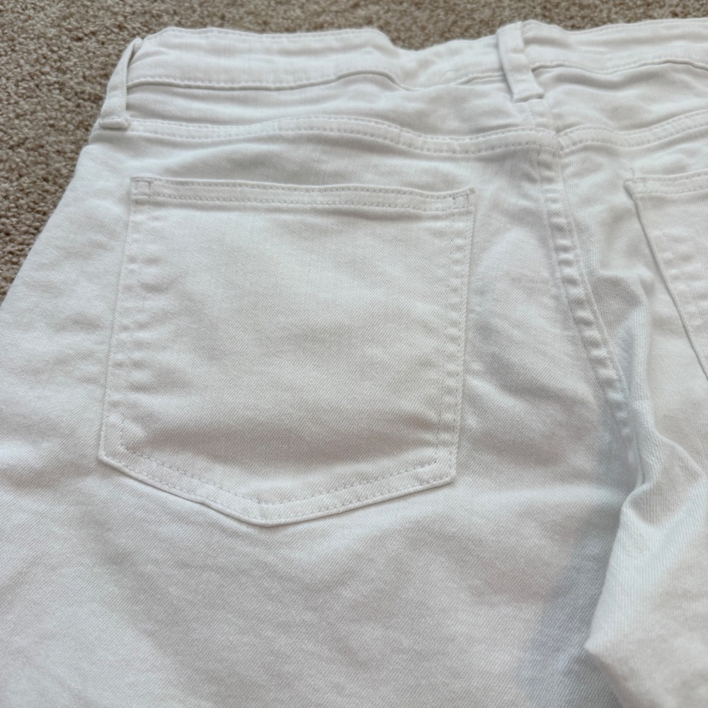 GAP Denim Shorts Women 29 White 5" Inseam Mid Rise Stretch Cotton - Picture 6 of 7
